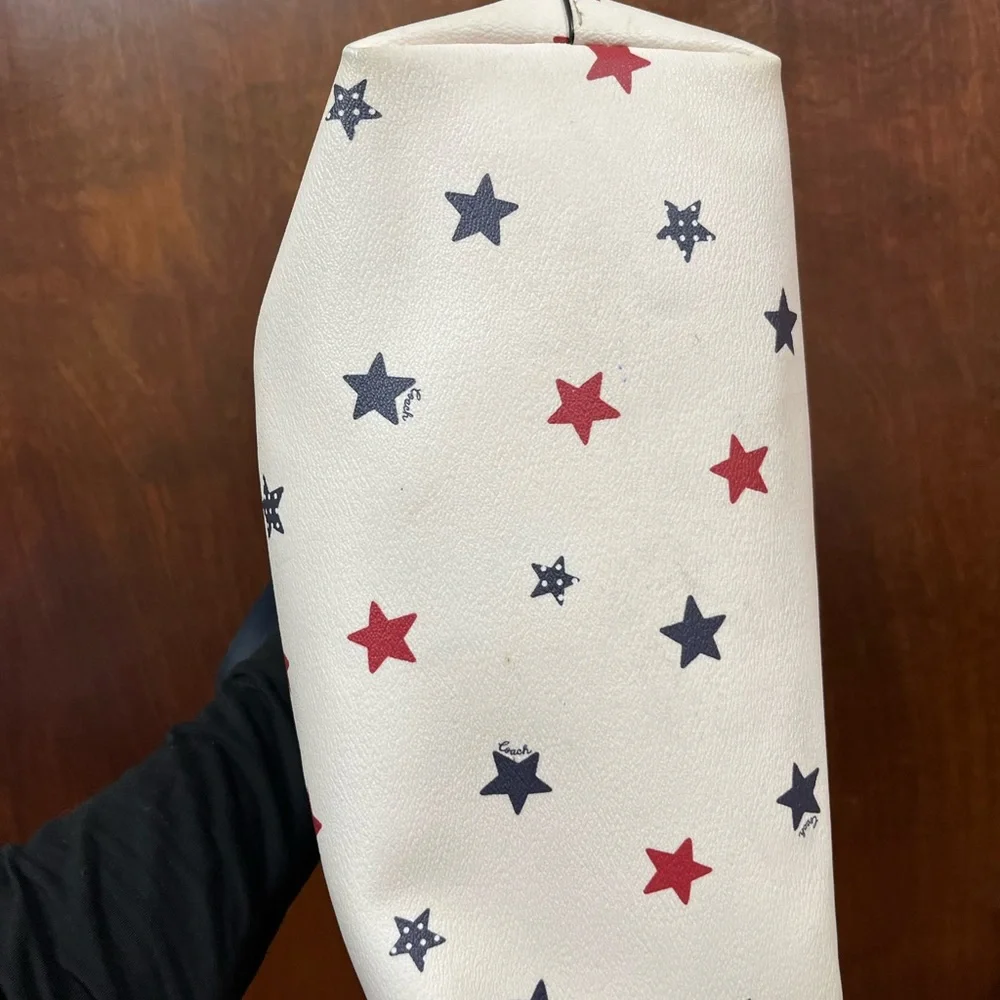Coach Cream Leather Tote with Red and Navy Star Print - Picture 8 of 11